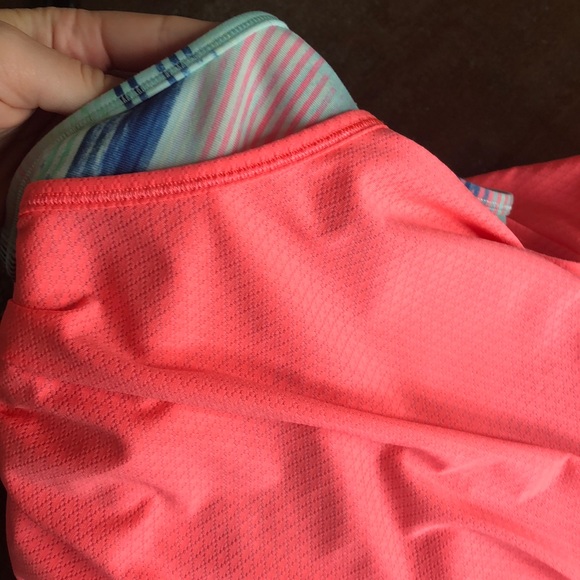 Tank top w/ built in bra - Picture 3 of 3